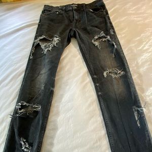 Ripped black jeans